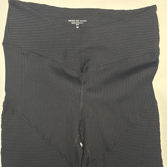 Year of Ours Black Ribbed Active Leggings Women’s Sz Medium Athletic Yoga - Picture 1 of 7